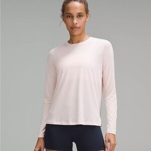Lululemon women’s Ultralight Hip-Length Long-Sleeve Shirt Sz 6 pink milkshake